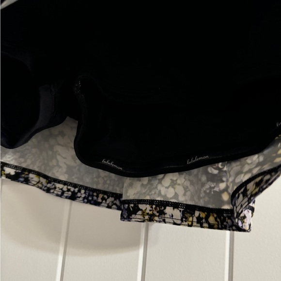 Lululemon pace rival skirt - Picture 6 of 6